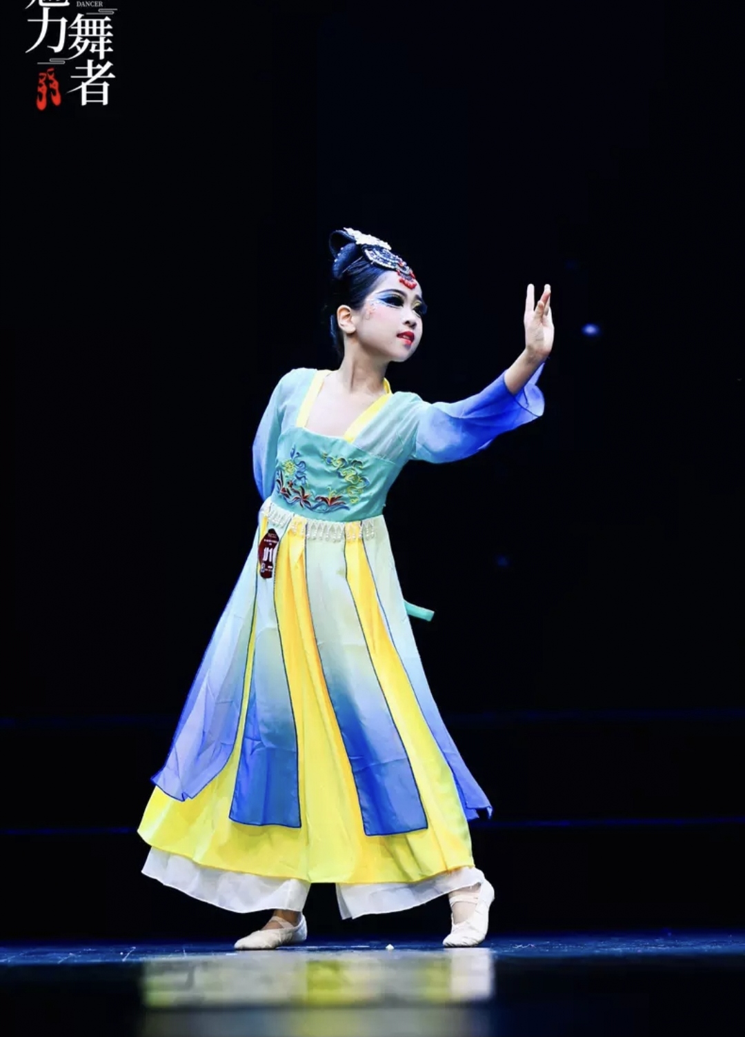 中国舞可以直接考5级吗_中国舞考级可不可以跳级_中国舞考级可以跳吗