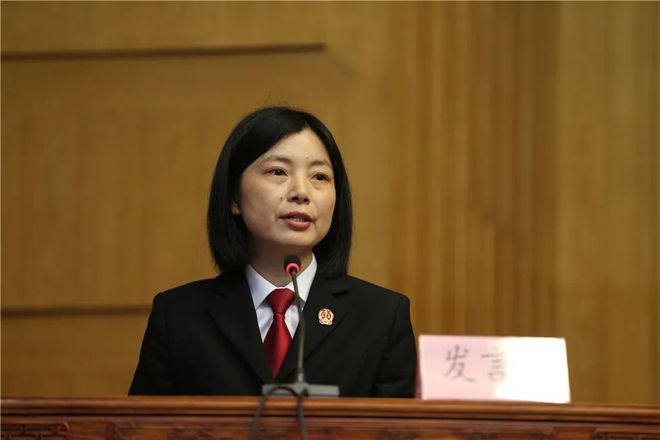 法院述职报告庭长述廉报告范文_法院庭长述职述廉报告_法院述职报告庭长述廉材料