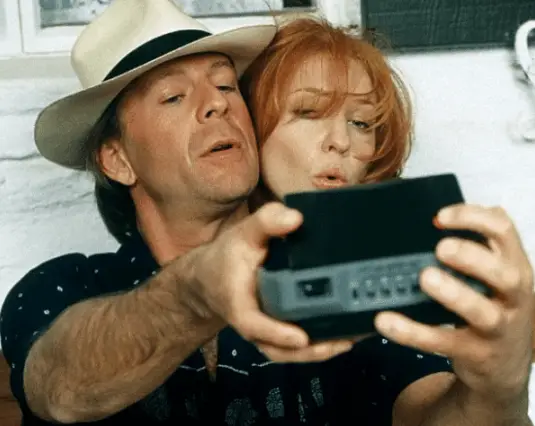 盗贼能完美网站看电影吗_盗贼能完美网站看书吗_什么网站能看完美盗贼